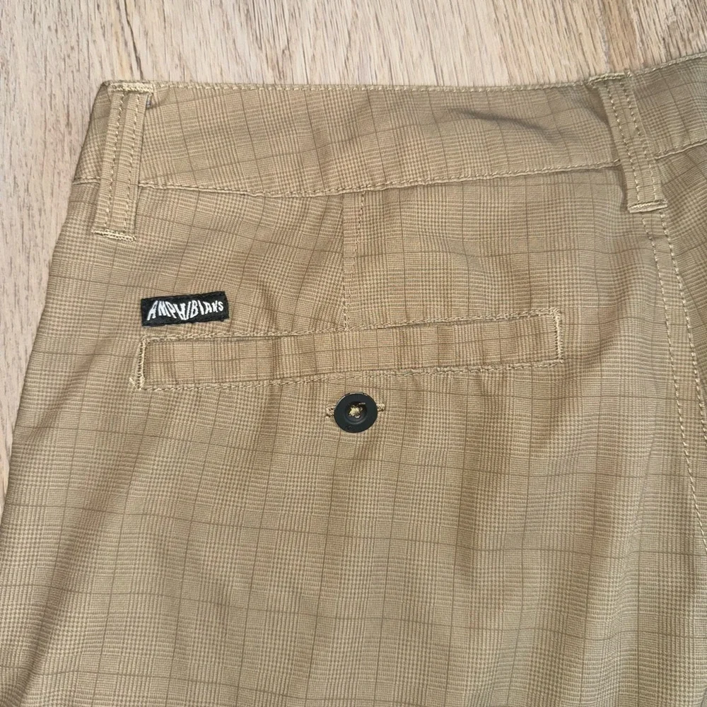 Men’s Y2K Tan Quicksilver Board Shorts - Size 30